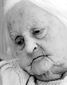 风水布局南边水池（风水布局南边水池怎么摆放）